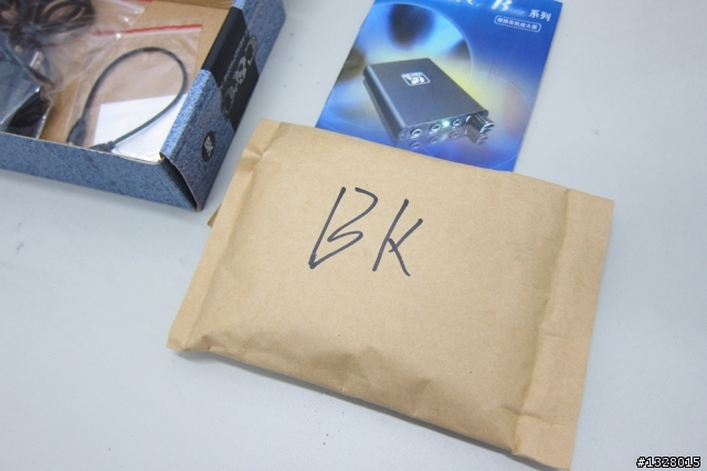 【雙開箱+評測】iBasso A01 + C&C BK 平價隨身耳機擴大機亂入HA-601比拚分享 {圖文長慎入}