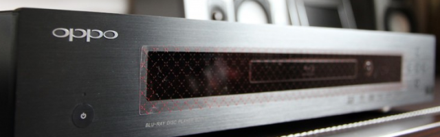 終於購入心儀已久的oppo bdp-93,但是發現機器一些問題,還請大大幫幫眼,看看這些問題是正常的嗎?