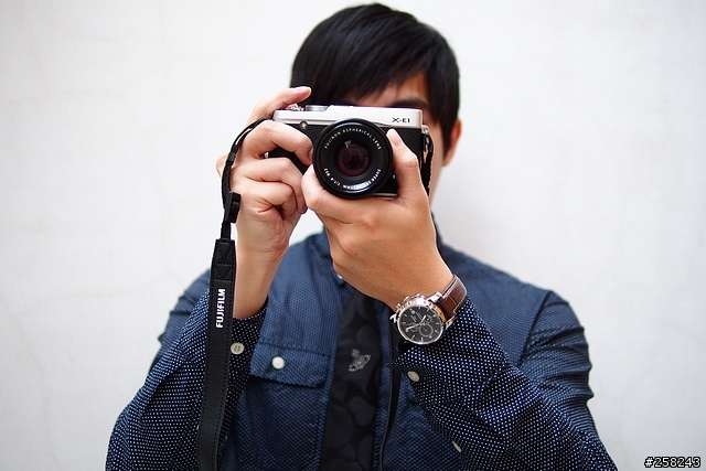 【西西分享】復古之帥---富士Fujifilm X-E1微型單眼