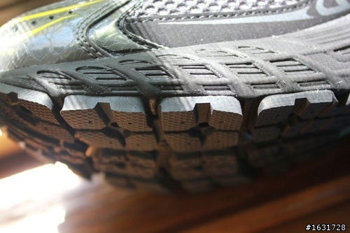 BROOKS GHOST GTX 越野跑鞋-- 防水大考驗