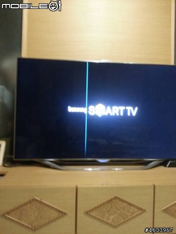 UA55ES8000 買不到兩週 出現大藍條 等待換機 已經快一週