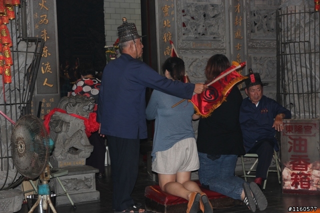 夜騎東港,一起騎車瘋迎王