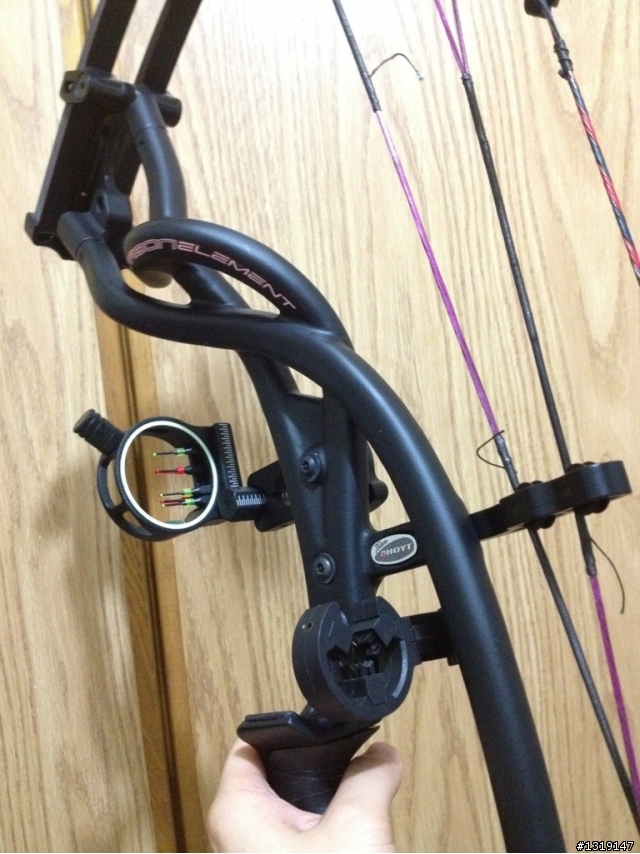 [ 開箱分享 ] Hoyt Carbon element 複合弓箭