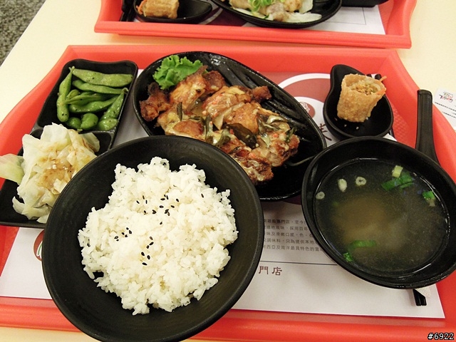 齊客來海南雞飯