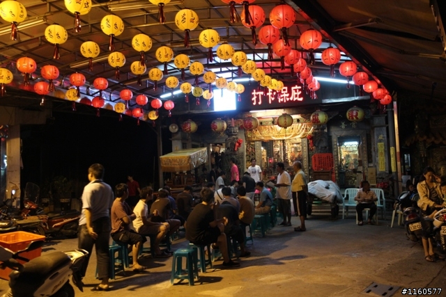夜騎東港,一起騎車瘋迎王
