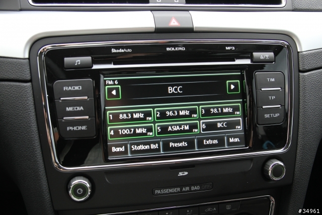 2012 SKODA Superb Combi 1.8 TSI 簡單開箱