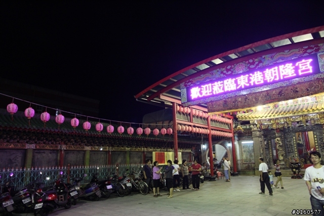夜騎東港,一起騎車瘋迎王