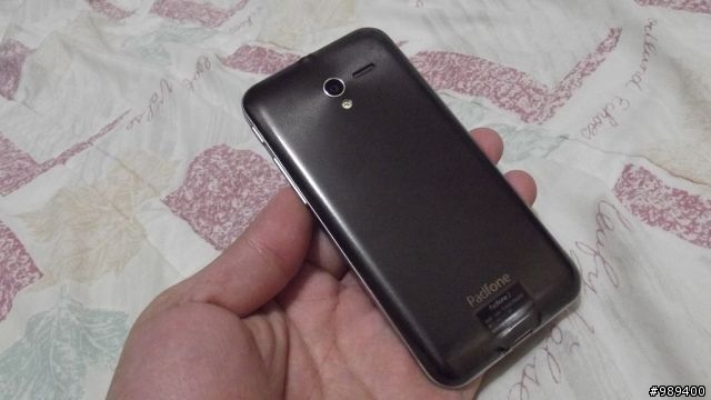 Update-101.11.11◢我的Padfone2_64GB開箱嚕◣ ( 內含夜間照相以及夜間錄影測試 )