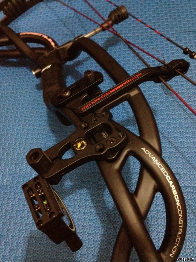 [ 開箱分享 ] Hoyt Carbon element 複合弓箭