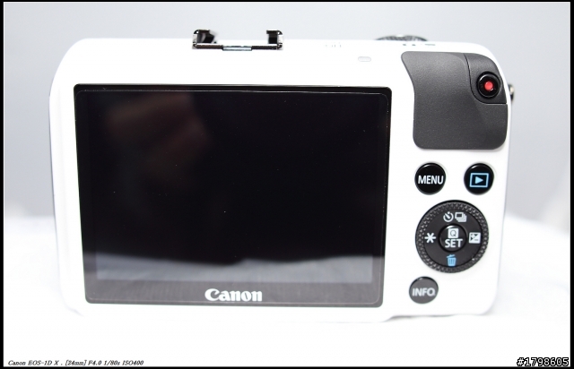 Canon EOS M 簡易開箱~(補圖)