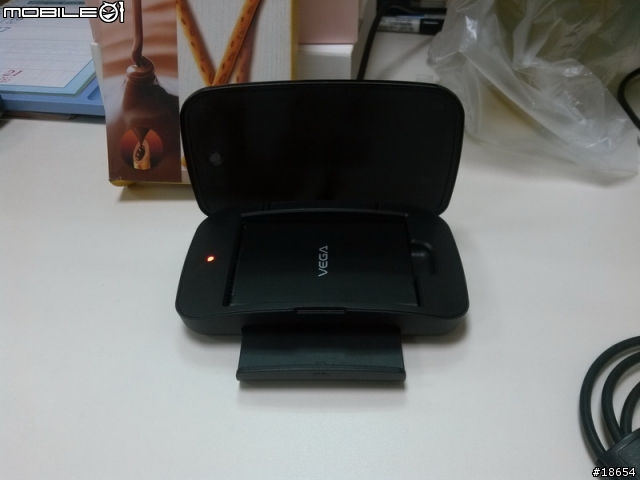 Pantech VEGA R3 A850L 台灣開箱