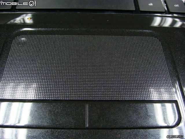 Win8 16吋Ultrabook新機種【HP Pavilion Sleekbook15-b009TX】