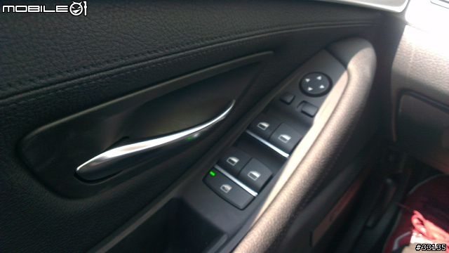 BMW 520d 交車後一個月的開箱文 (圖片很多)