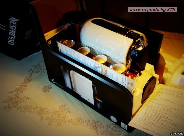 I Love "U" - NESPRESSO "U" -(2014.7 update:"U" 故障了! #238樓 辣雞不要買!)