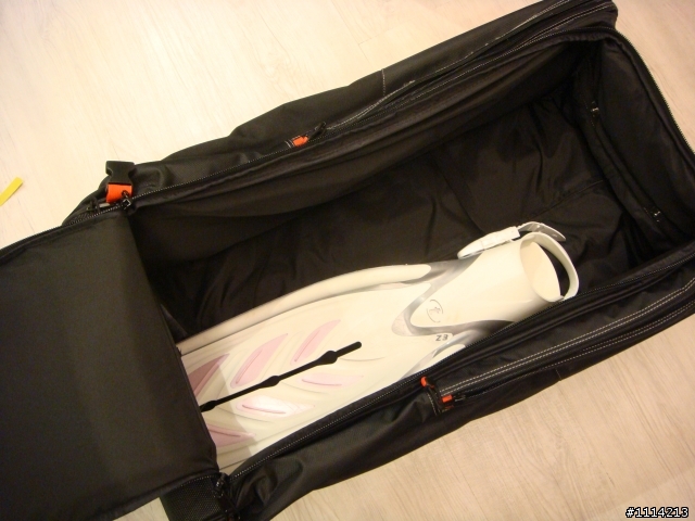 Mares Cruise Backpack Pro 裝備袋簡單開箱(首次開箱,若有不好的地方多多見諒)~