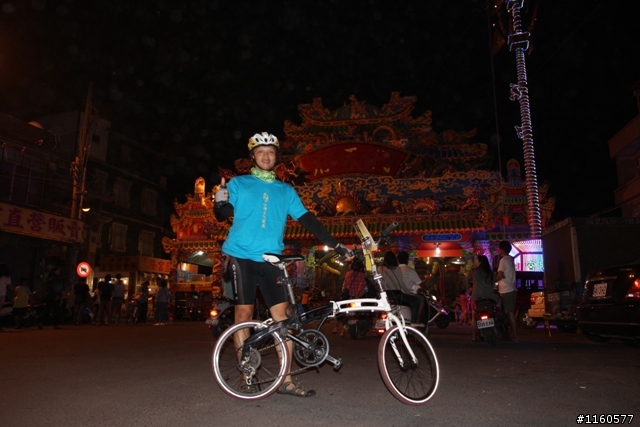 夜騎東港,一起騎車瘋迎王