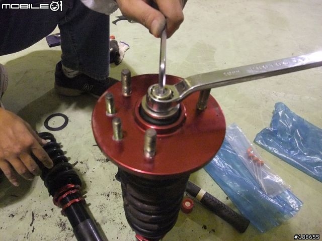 第三回 DIY 更換ACCORD K11(CM4)前避震器