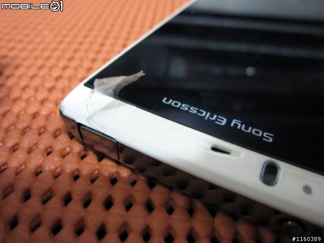 Arc S 手機外殼邊微損,會想重新包膜嗎? (八成新)