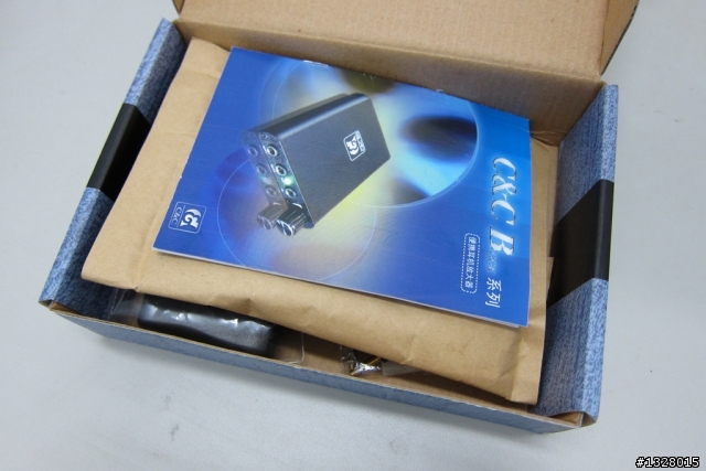 【雙開箱+評測】iBasso A01 + C&C BK 平價隨身耳機擴大機亂入HA-601比拚分享 {圖文長慎入}
