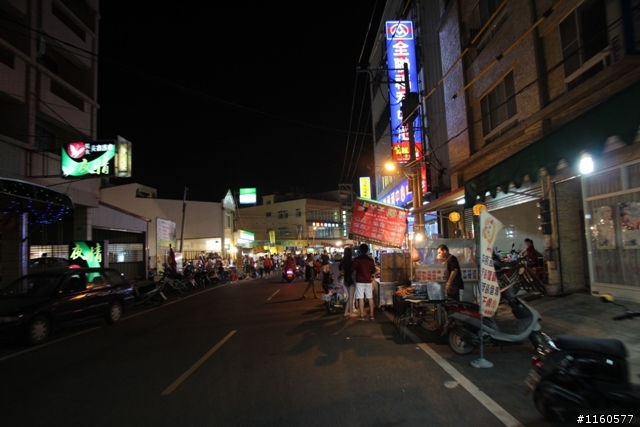 夜騎東港,一起騎車瘋迎王