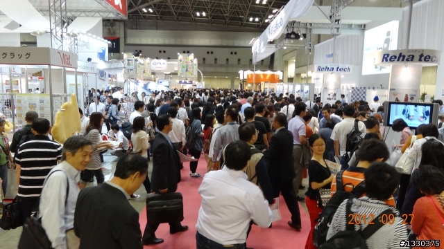 日本HCR國際福祉機器展3日行