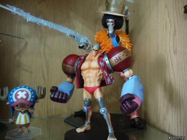 景品 THE GRANDLINE MEN vol.13 佛朗基 FFFFFFFRANKY 簡單開箱~