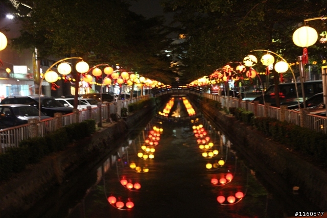 夜騎東港,一起騎車瘋迎王
