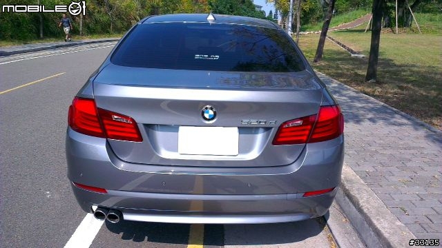 BMW 520d 交車後一個月的開箱文 (圖片很多)