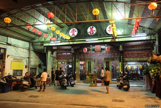 夜騎東港,一起騎車瘋迎王