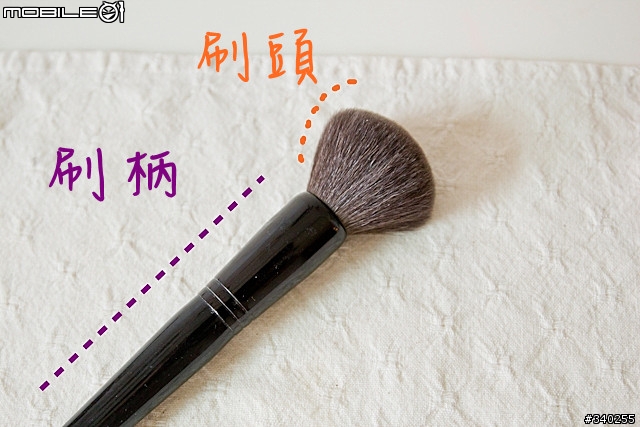 實用滿點洗刷刷!在家清潔彩妝刷具的小方法~