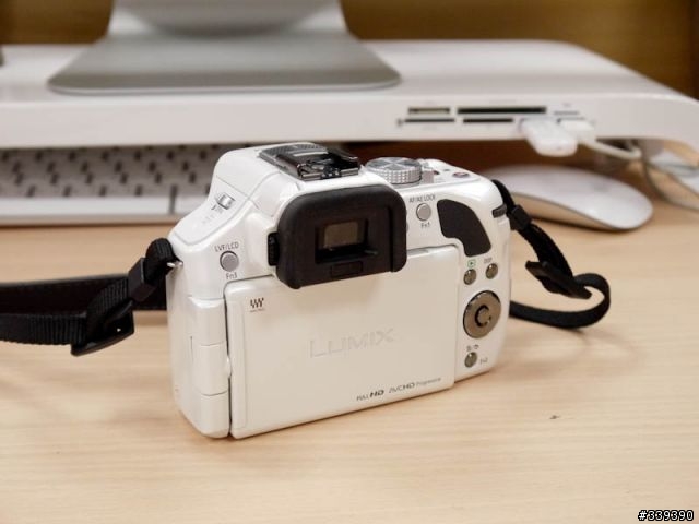 新機 + 萊卡鏡 ~~ 我的 PAnasonic G5 最 "美白" 開箱