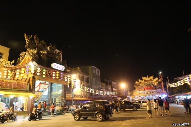 夜騎東港,一起騎車瘋迎王