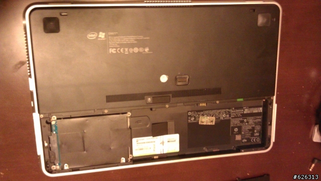 HP Envy 14-1011TX 之 更換散熱膏 ~ 簡化版!