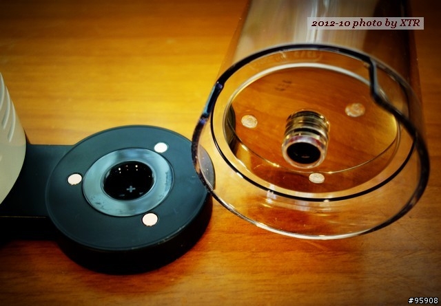 I Love "U" - NESPRESSO "U" -(2014.7 update:"U" 故障了! #238樓 辣雞不要買!)