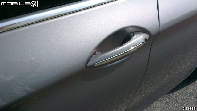 BMW 520d 交車後一個月的開箱文 (圖片很多)