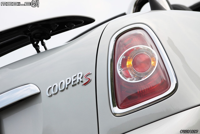 領略御風操駕快感 Mini Cooper S Roadster