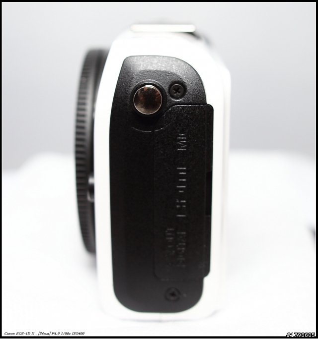 Canon EOS M 簡易開箱~(補圖)