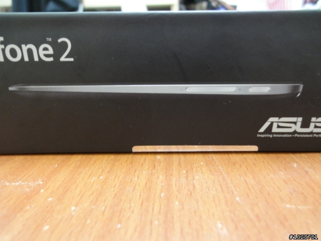 PADFONE2新一代台灣之光開箱(後續更新NOTE2、S3、J、ONE X比較)