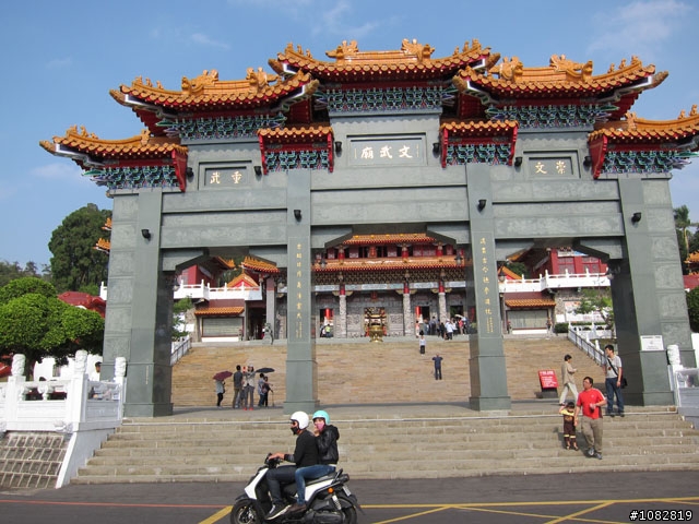 2012 1017~18 兩天一夜台北、武嶺、台中 說走就走單人獨跑遊記~YA!YA!成功~
