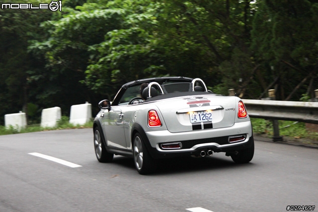 領略御風操駕快感 Mini Cooper S Roadster