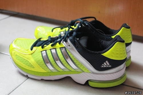 adidas SNOVA 5 -- FORMOTION 絕佳避震 試穿心得