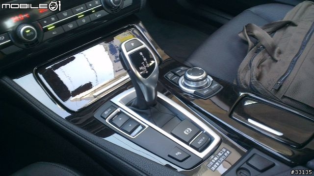 BMW 520d 交車後一個月的開箱文 (圖片很多)
