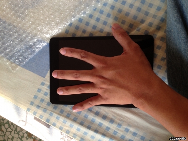 (圖多廢話多)今日入手之IPAD MINI!