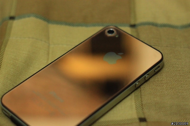 黑色&白色的iphone4 4s 可以換新口味了
