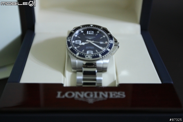 【開箱】LONGINES 深海征服者 藍浪鬼(圖多)