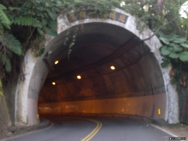 日月潭 2012.11.14日 2分之1的美麗