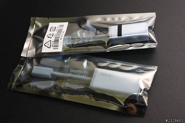 應該是01第一台Acer S7