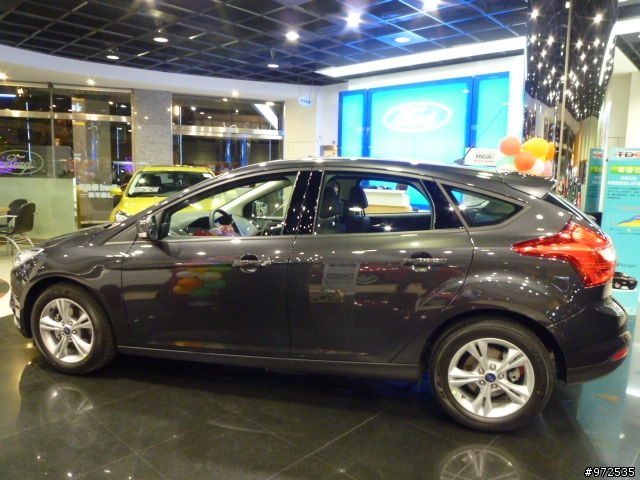 focus 1.6 5D試駕(補安全及組裝圖檔)