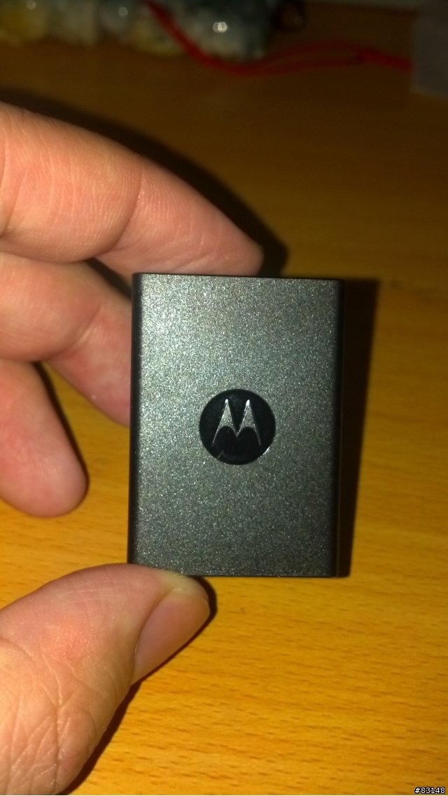 <小開箱>Moto RAZR MAXX HD