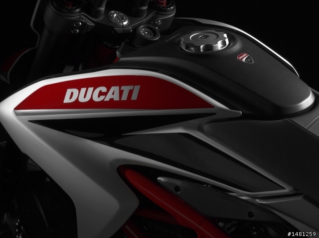 【EICMA米蘭車展】DUCATI 新車發表 水冷引擎HYPERSTRADA現身